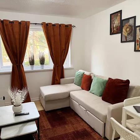 Apartment Spectacular *